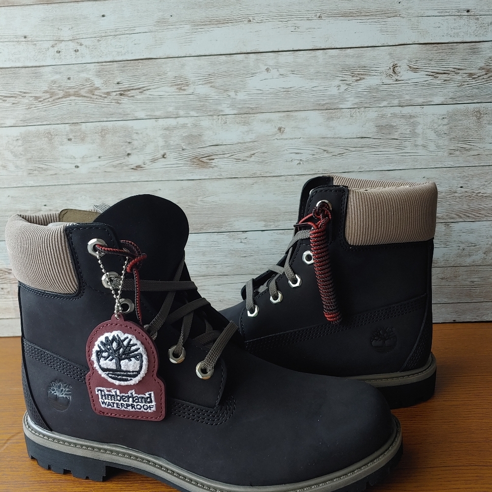 TIMBERLAND WOMEN'S PREMIUM 6-INCH WP BOOTS. BLACK